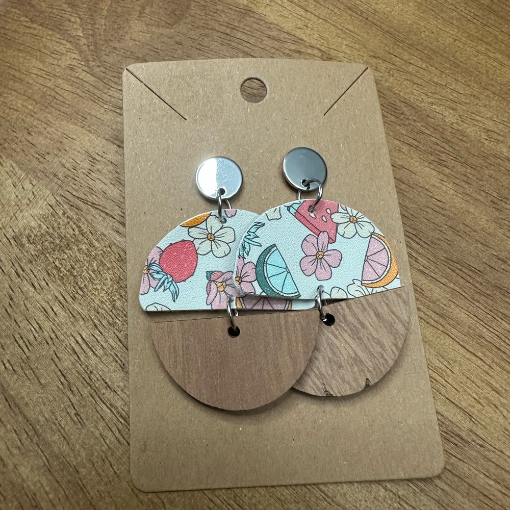 5/$10‎ Floral Wooden Earrings